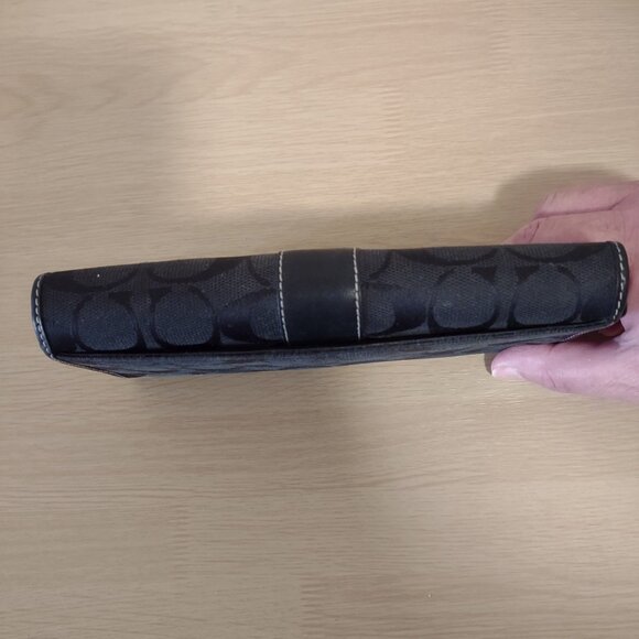 Coach Black Wallet - Picture 2 of 7